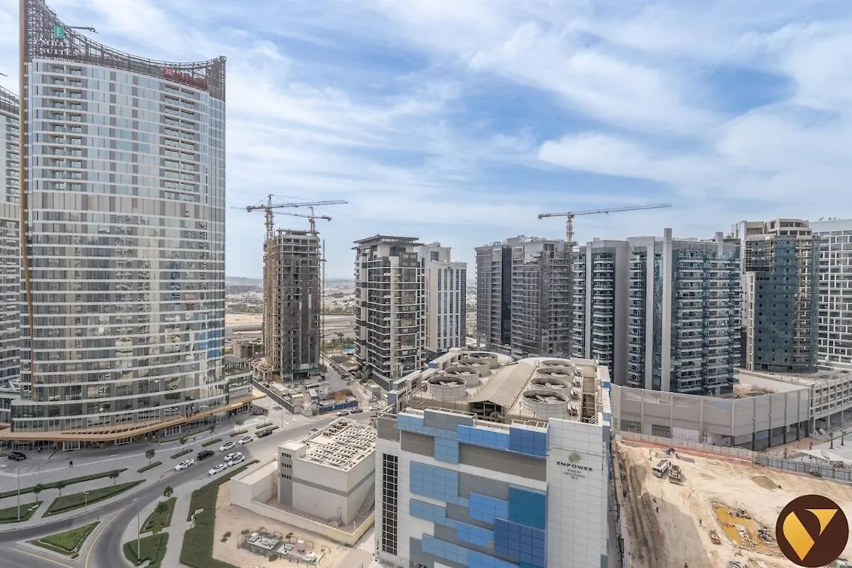 Vogue Brand-New, Canal View From The Bedroom And Huge Balcony, Business Bay Central Dubai Apartment