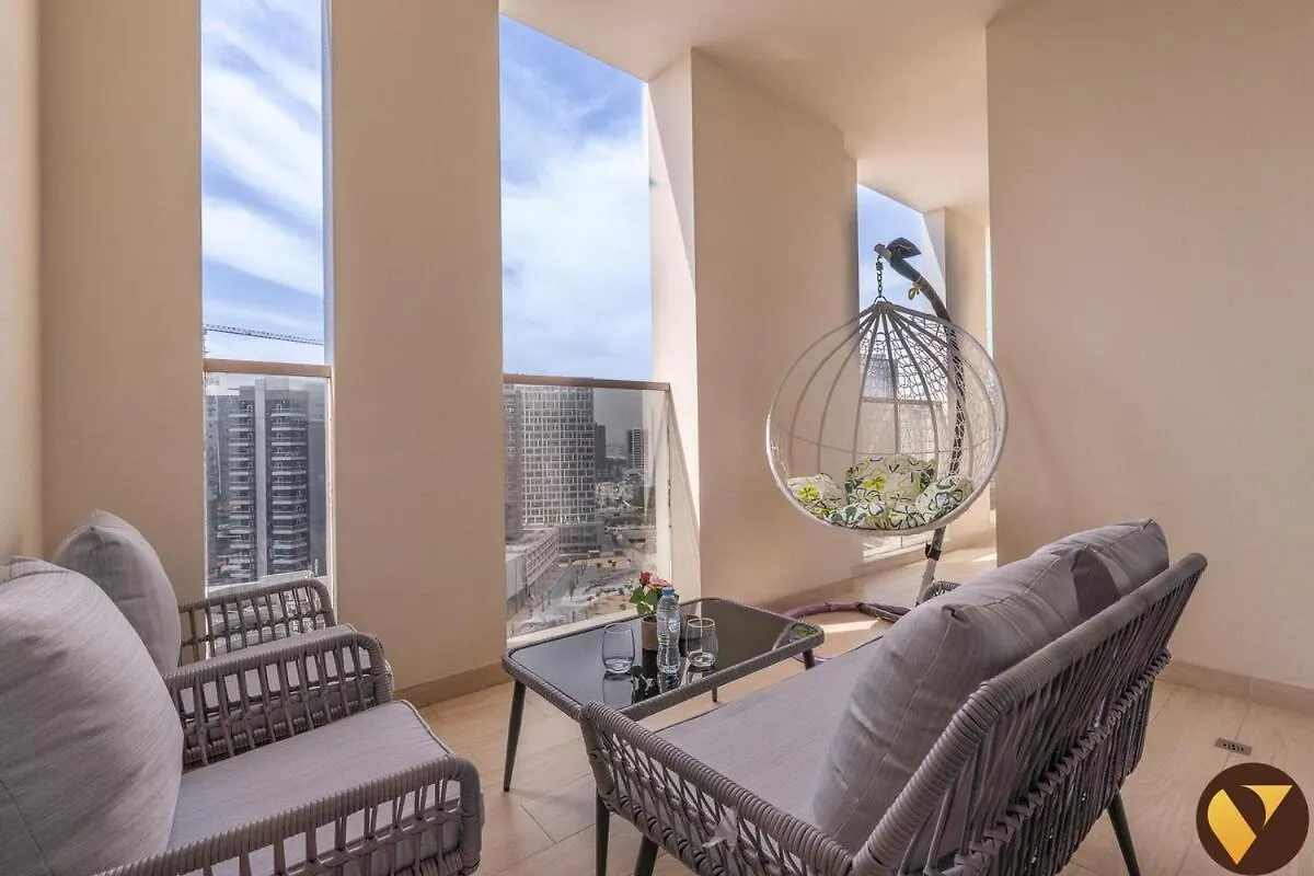 Vogue Brand-New, Canal View From The Bedroom And Huge Balcony, Business Bay Central Dubai Apartment