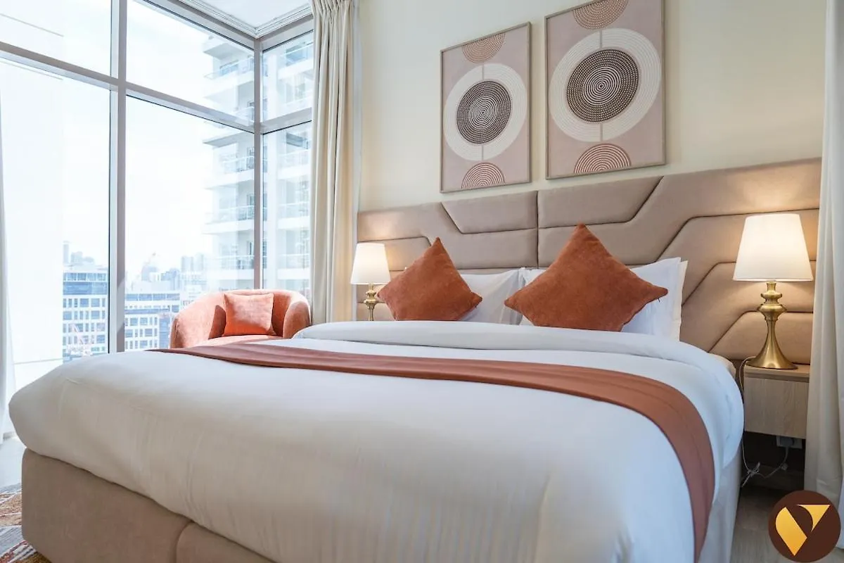Vogue Brand-New, Canal View From The Bedroom And Huge Balcony, Business Bay Central Dubai 0*,