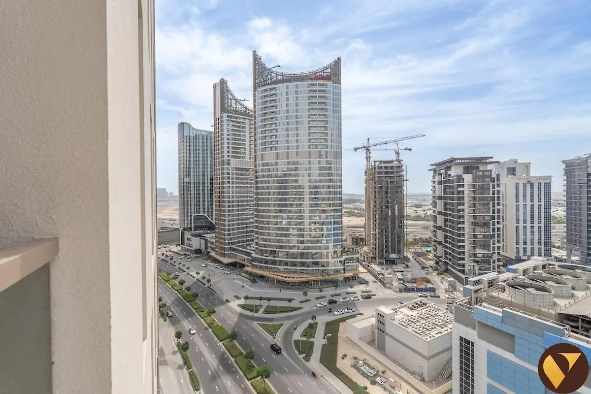 Apartment Vogue Brand-New, Canal View From The Bedroom And Huge Balcony, Business Bay Central Dubai