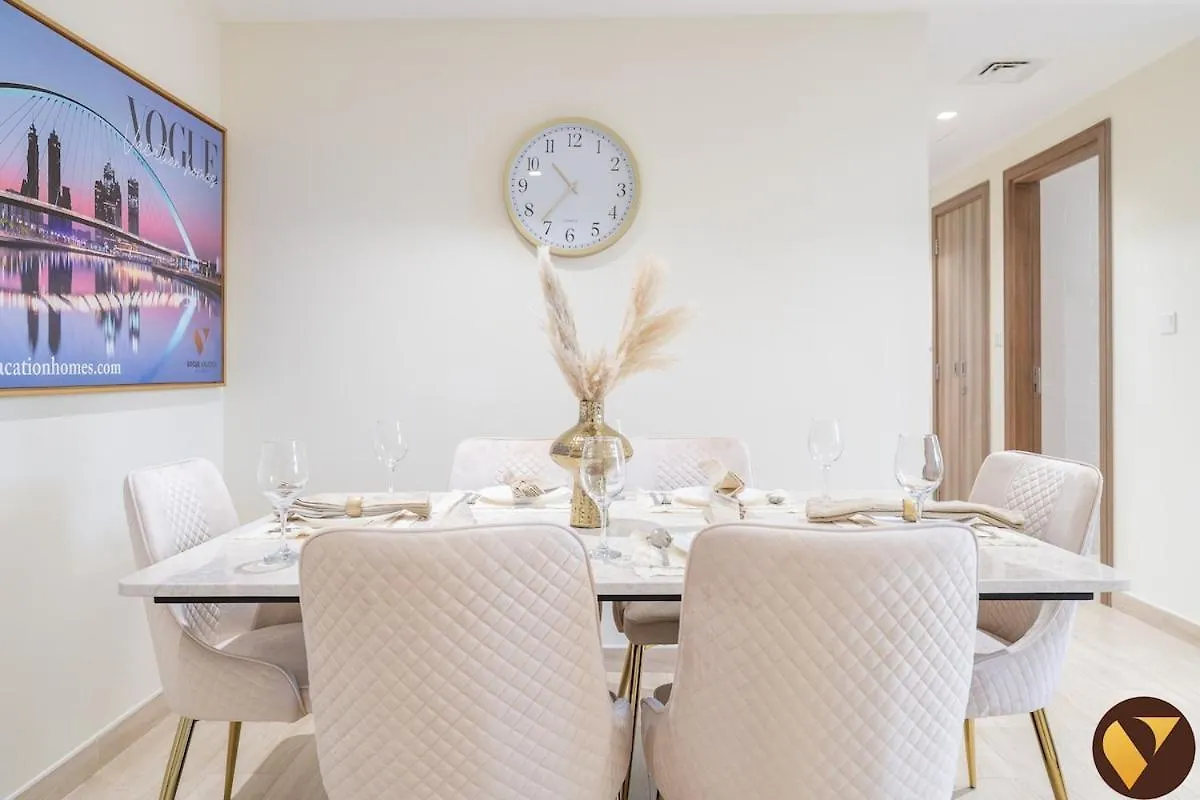 Vogue Brand-New, Canal View From The Bedroom And Huge Balcony, Business Bay Central Dubái Apartamento