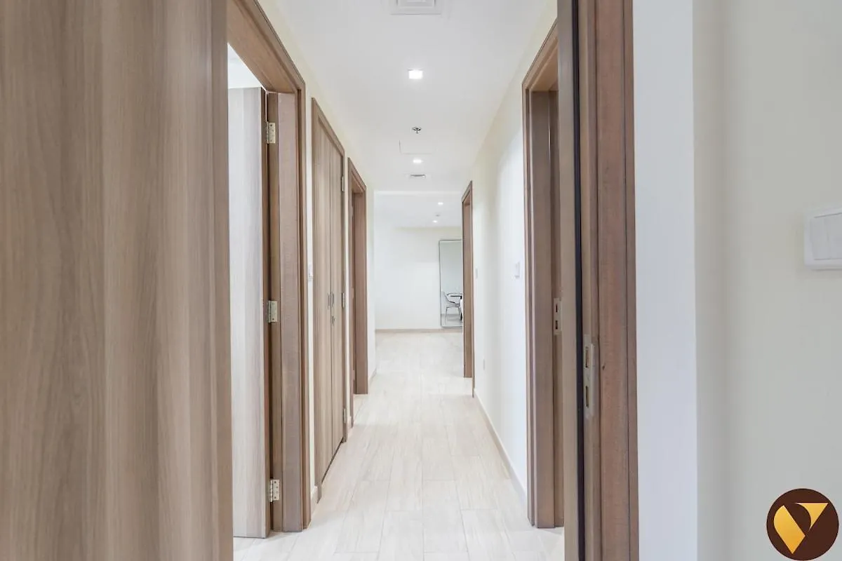 Apartamento Vogue Brand-New, Canal View From The Bedroom And Huge Balcony, Business Bay Central Dubái